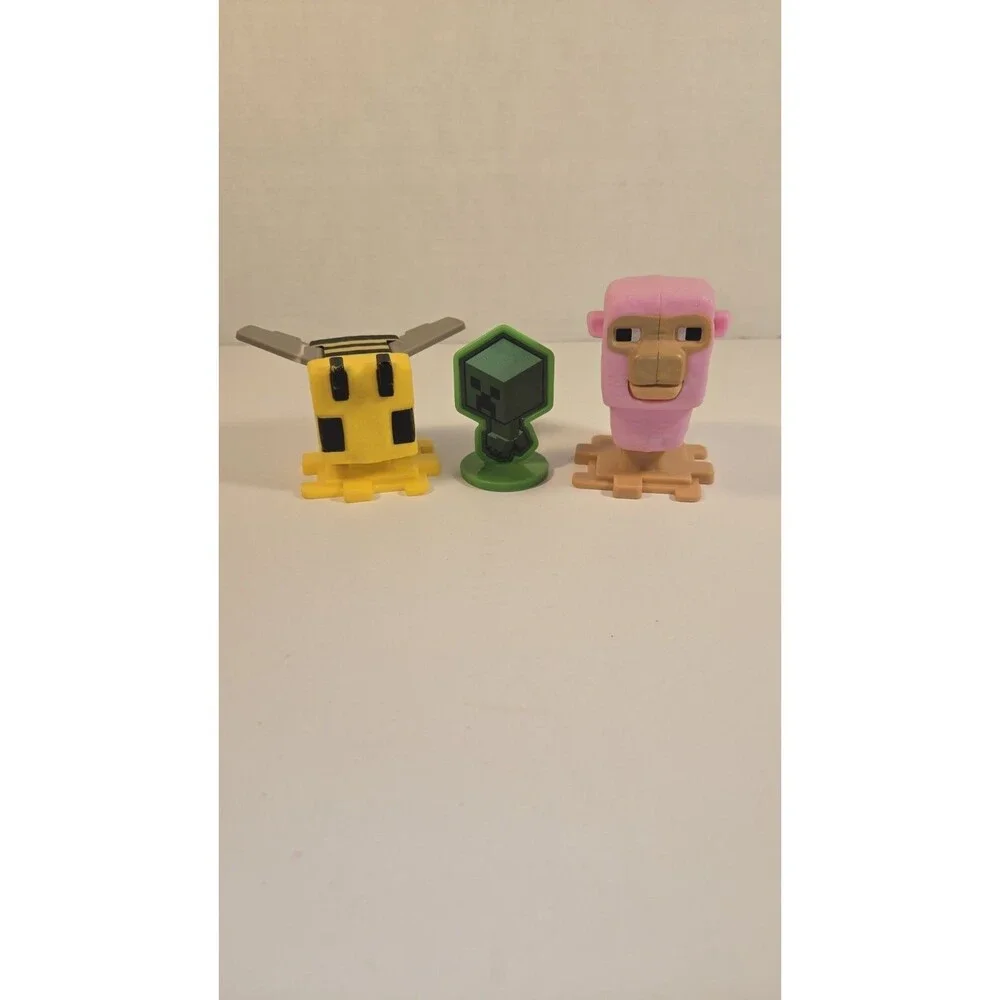 McDonald’s Minecraft Happy Meal toys  2025 Lot Of 3 - Pink Sheep #8 & 2 Bees #10